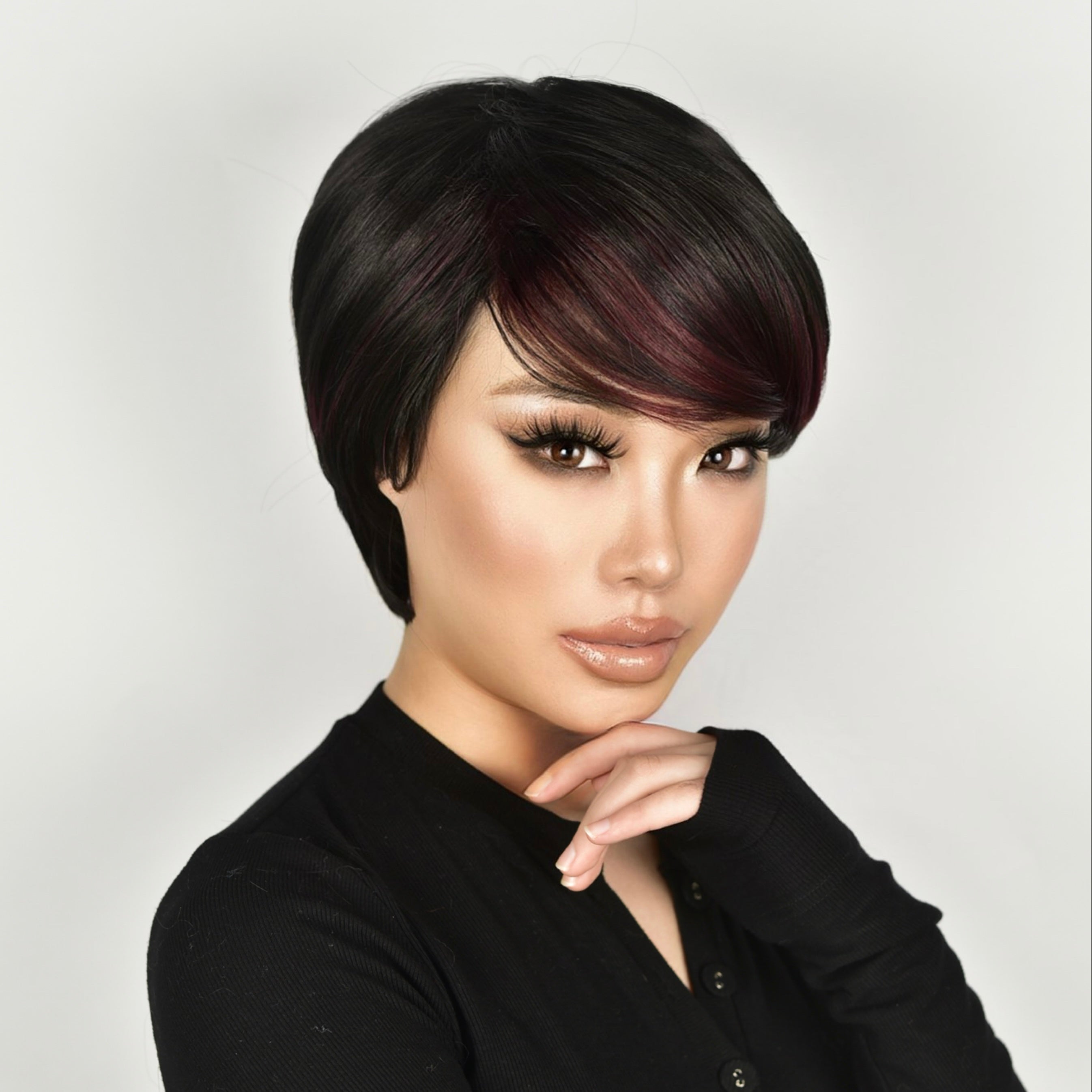 TOYOTRESS VANESSA SHORT NEAT BOB SYNTHETIC WIG 4