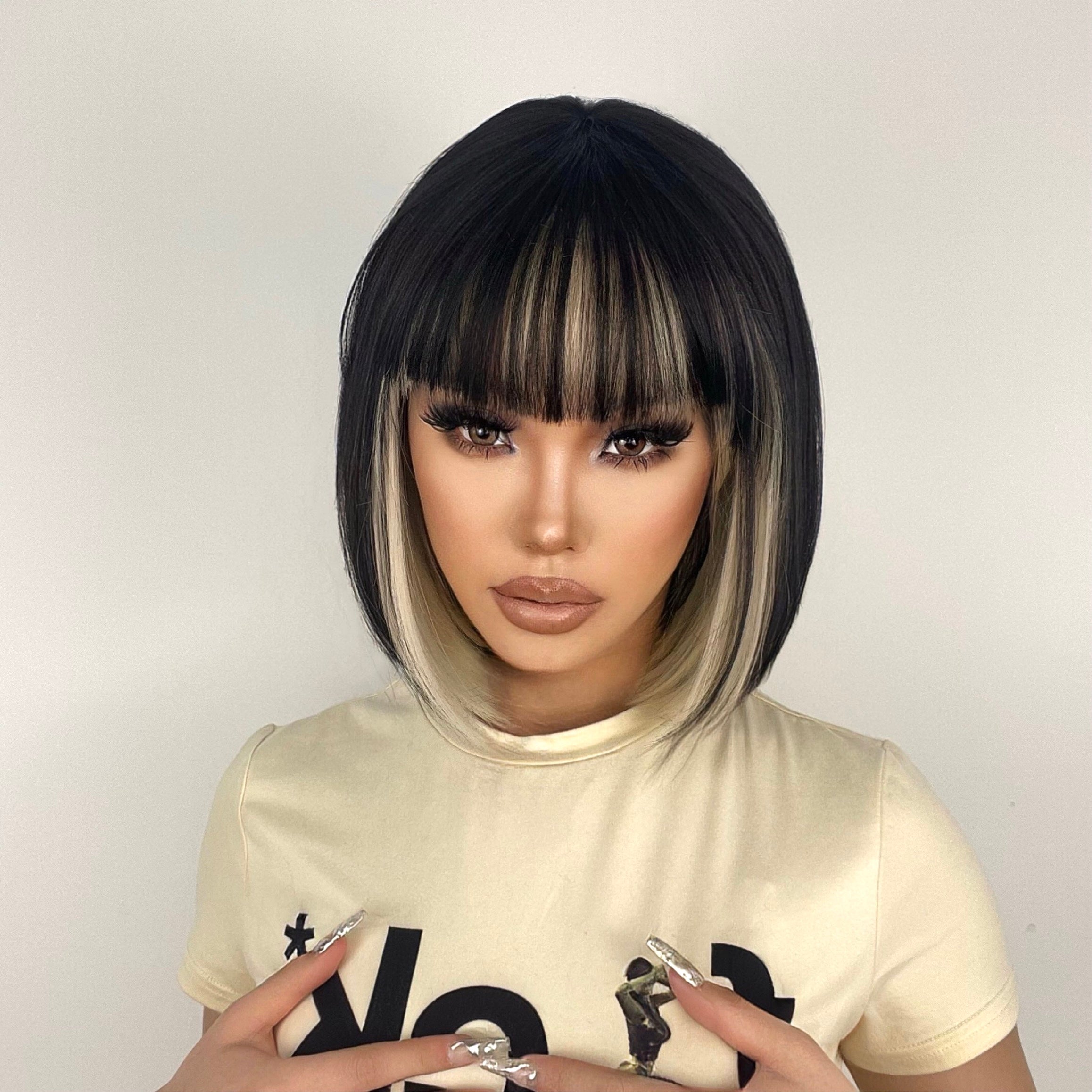 Toyotress Short Bob Synthetic Wigs | Blunt cut Natural Black Straight Wig with Bangs Synthetic Wig（612H+618）