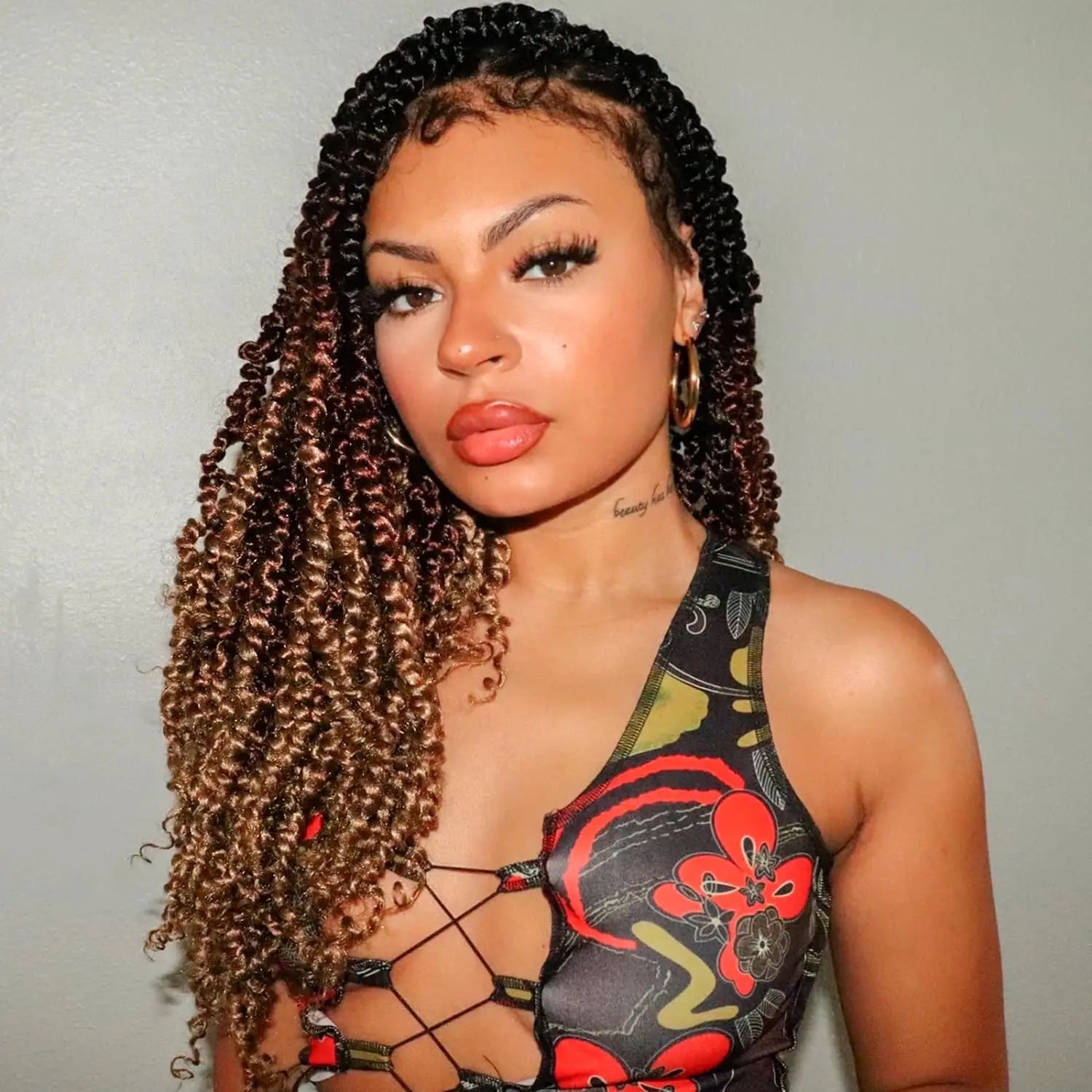 ( US ONLY) FAST SHIPPING NB | Toyotress® Tiana Passion Twist Hair - Pre-twisted Crochet Braids Natural Black, Pre-looped Synthetic Braiding Hair Extensions Toyotress