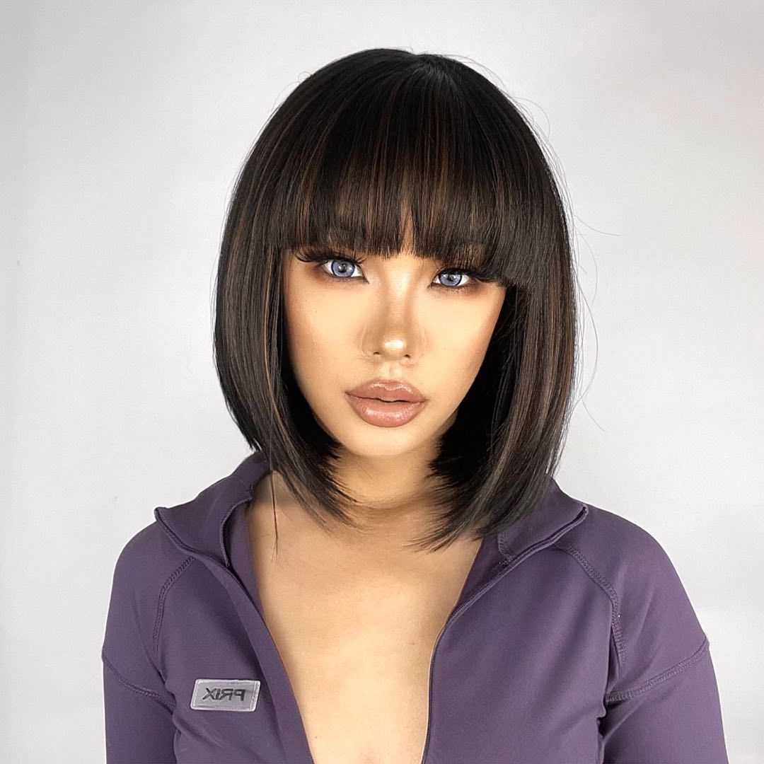 Toyotress Short Bob Synthetic Wigs | Blunt cut Natural Black Straight Wig with Bangs Synthetic Wig（612H+618）